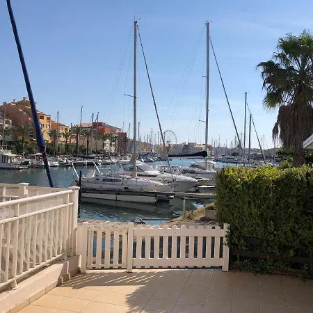 Holiday home New Year Oportoducap In Cap Dagde